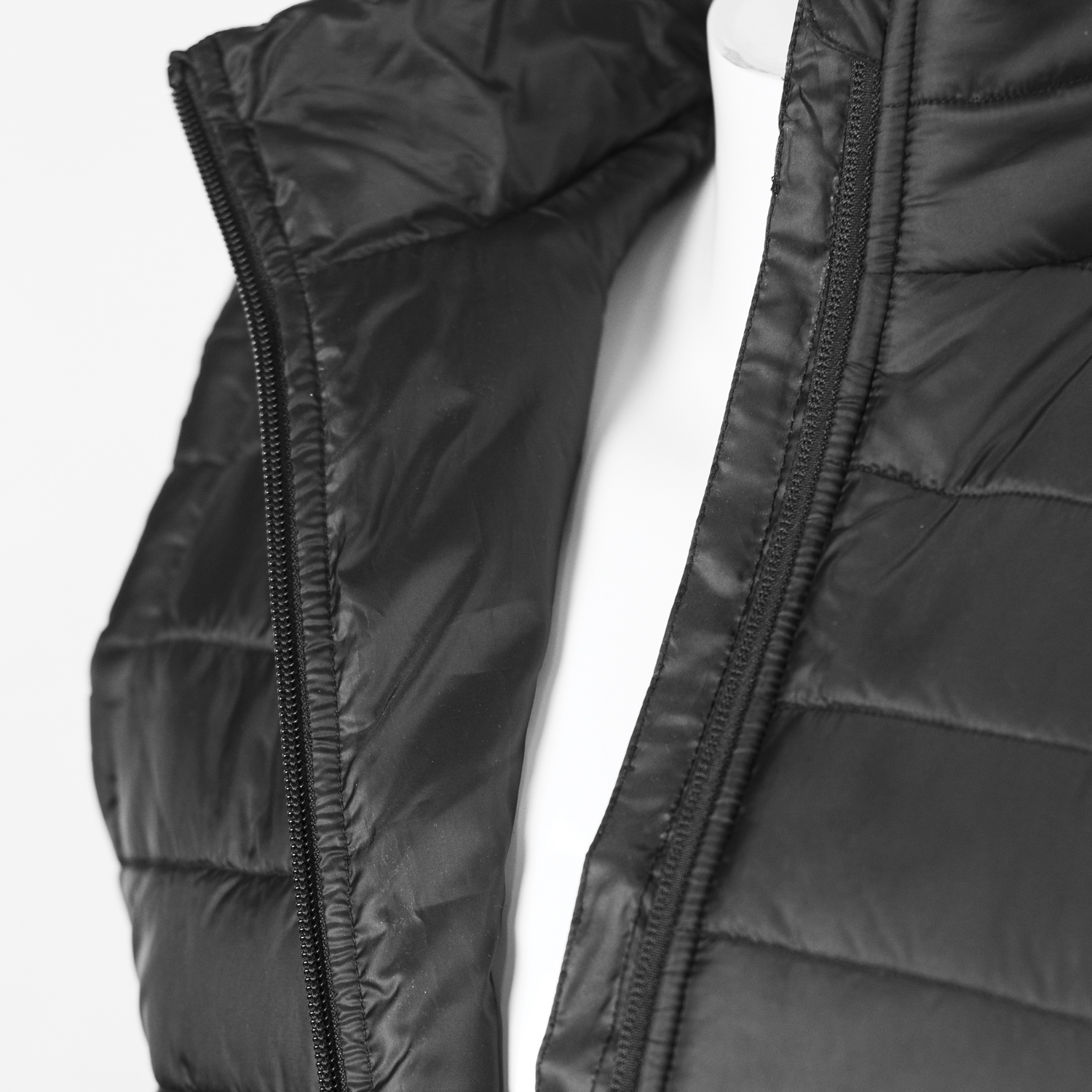 TRENDSWEAR Frazer Mens Puffer Vest 125964 | Detail