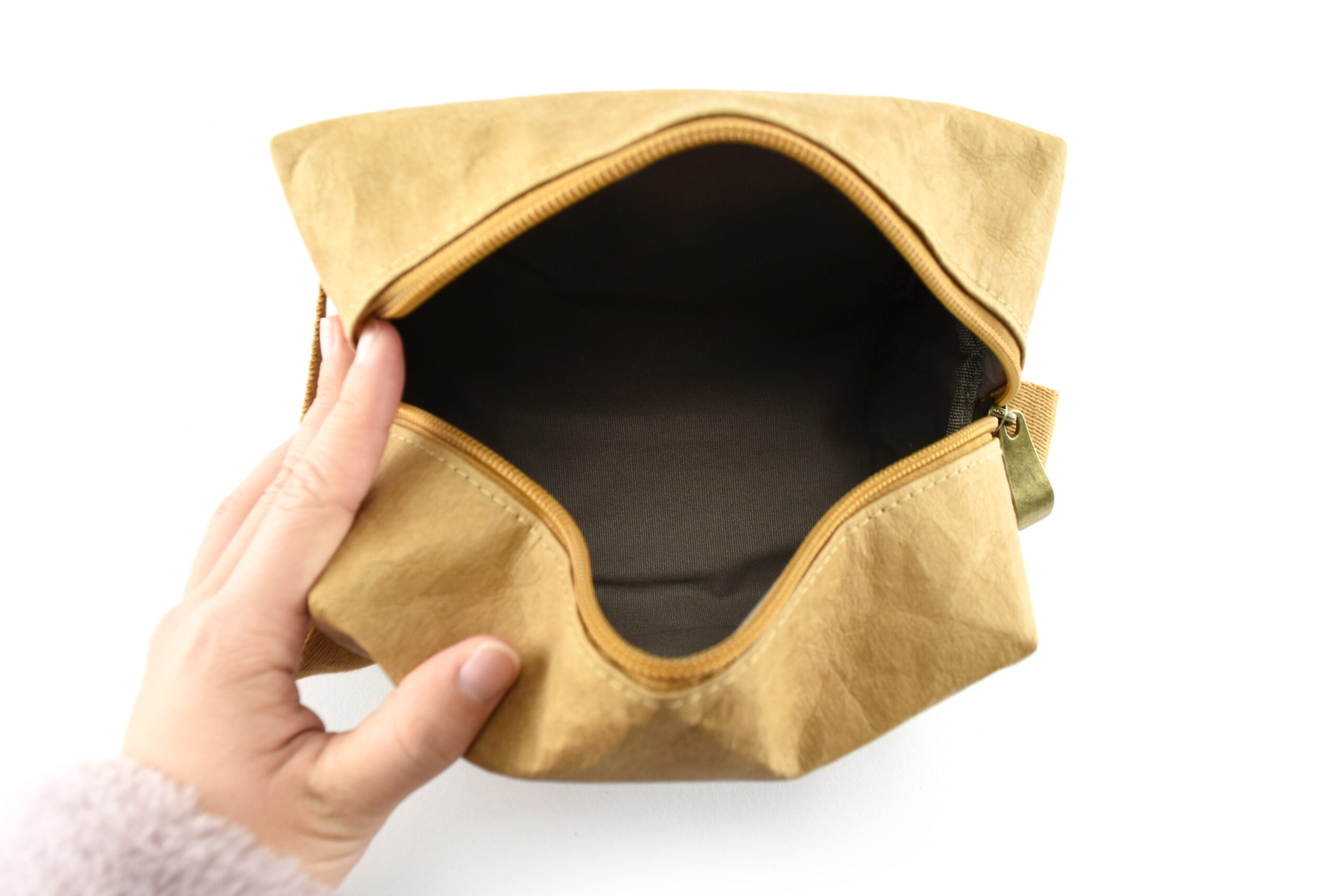 Munro Kraft Paper Cosmetic Bag PPB023 | Feature